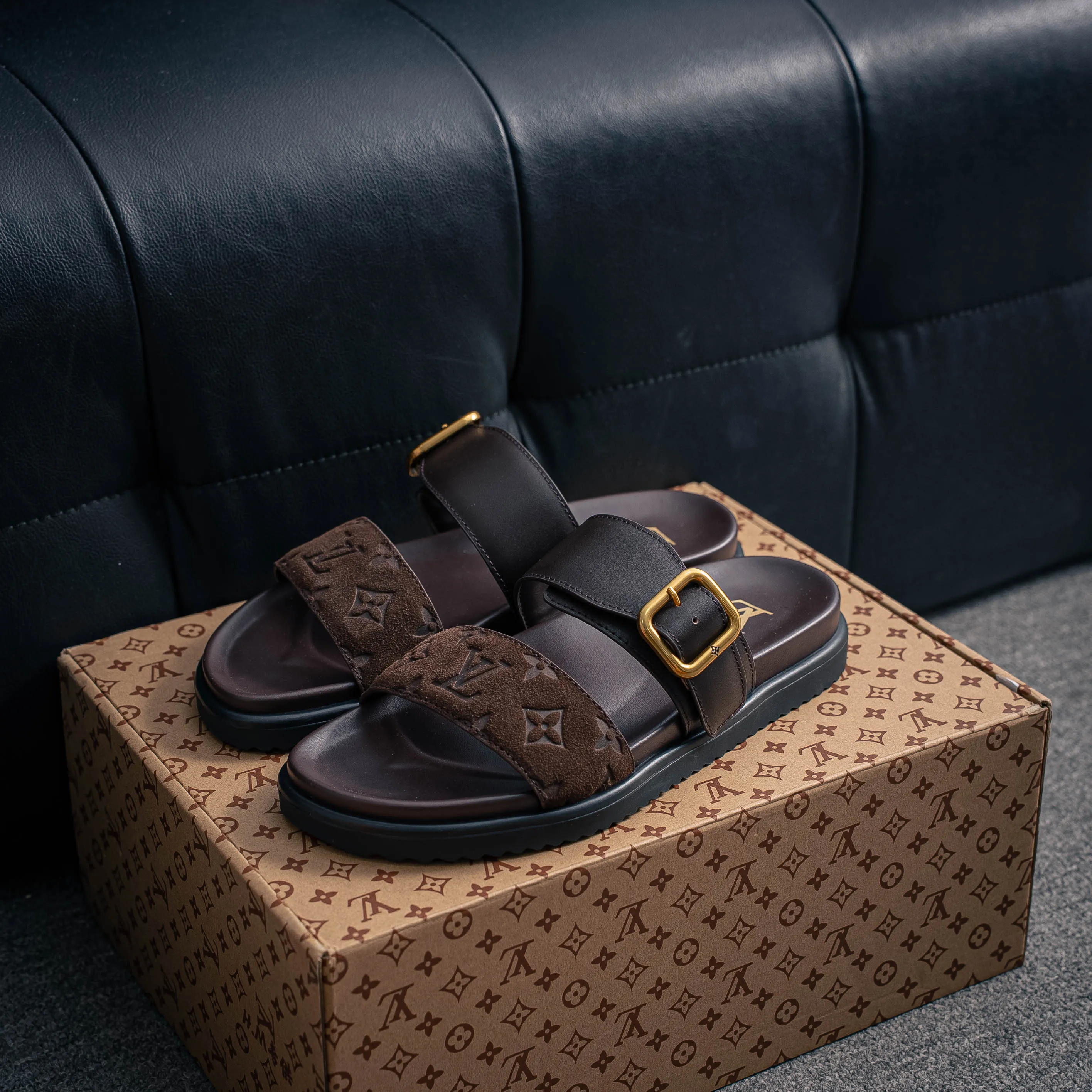 # LOUIS VUITTON ｜ 2026ss LOUIS VUITTON Venice Cowhide Leather Shoes Shoes Sandals 。 Cowhide Leather ，Shoes